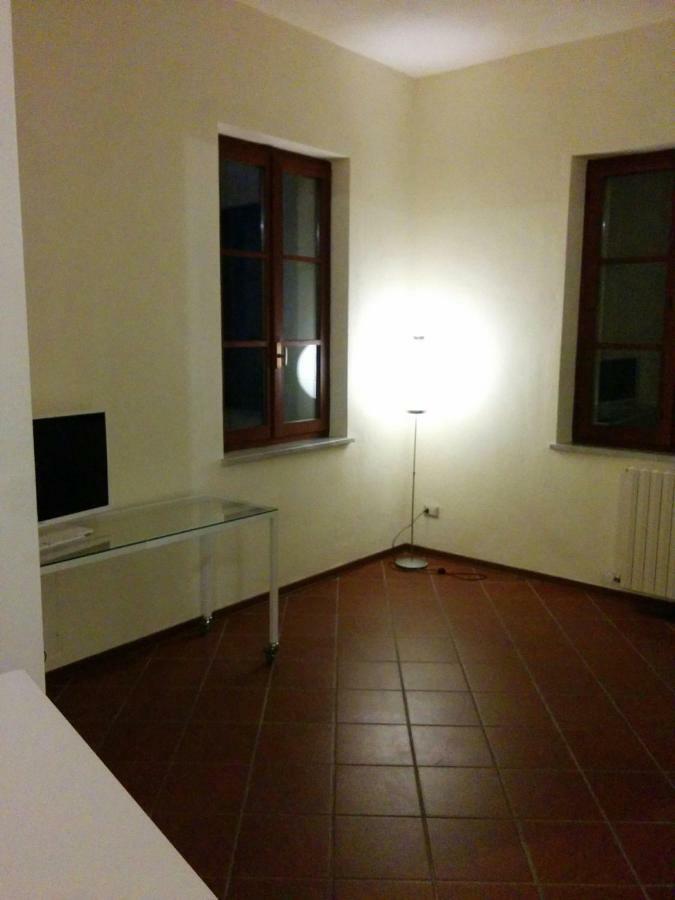 Honey House Parma Apartment ภายนอก รูปภาพ