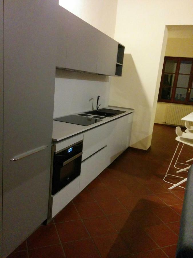 Honey House Parma Apartment ภายนอก รูปภาพ