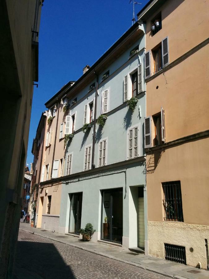 Honey House Parma Apartment ภายนอก รูปภาพ