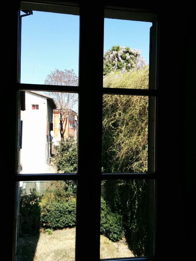 Honey House Parma Apartment ภายนอก รูปภาพ