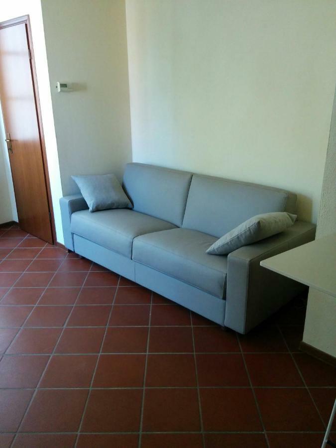 Honey House Parma Apartment ภายนอก รูปภาพ